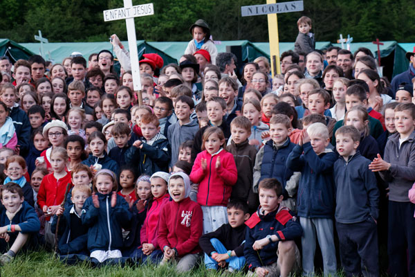 7-pele-chartres-paris-14-mai