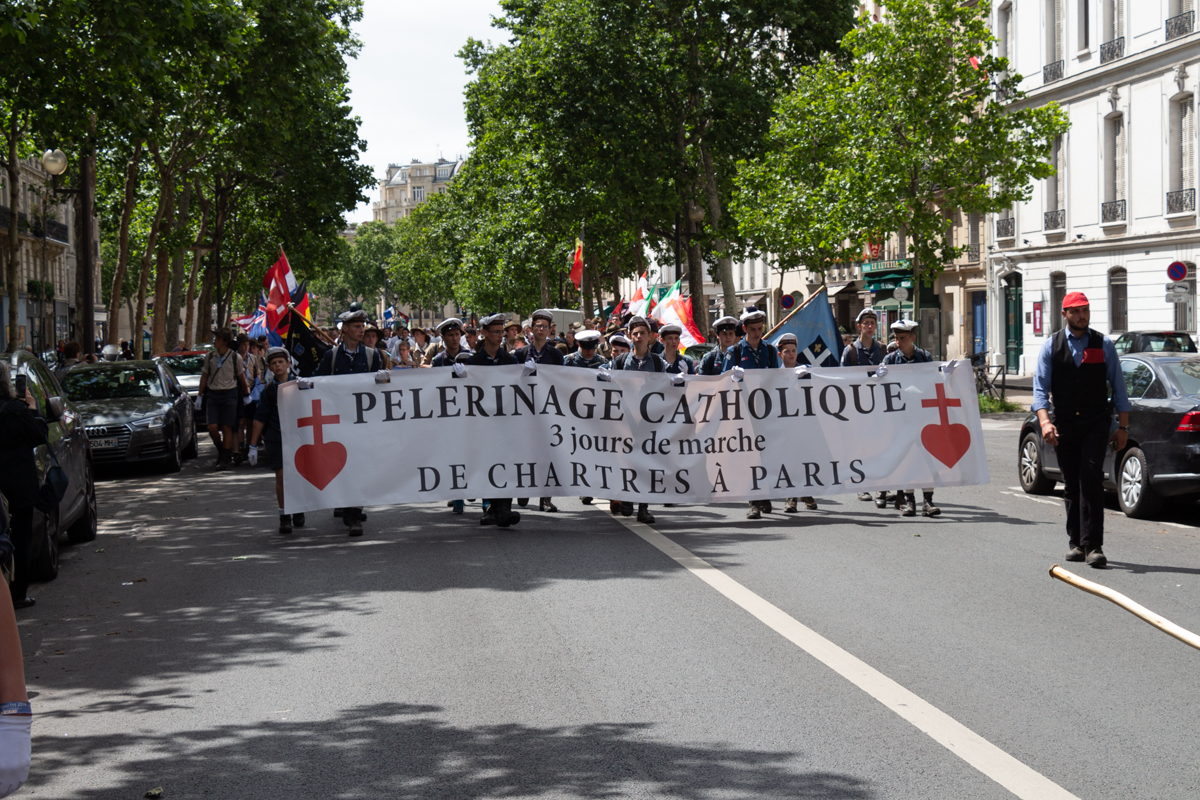 Lire la suite à propos de l’article Pèlerinage de Pentecôte 2019 : la procession dans les rues de Paris